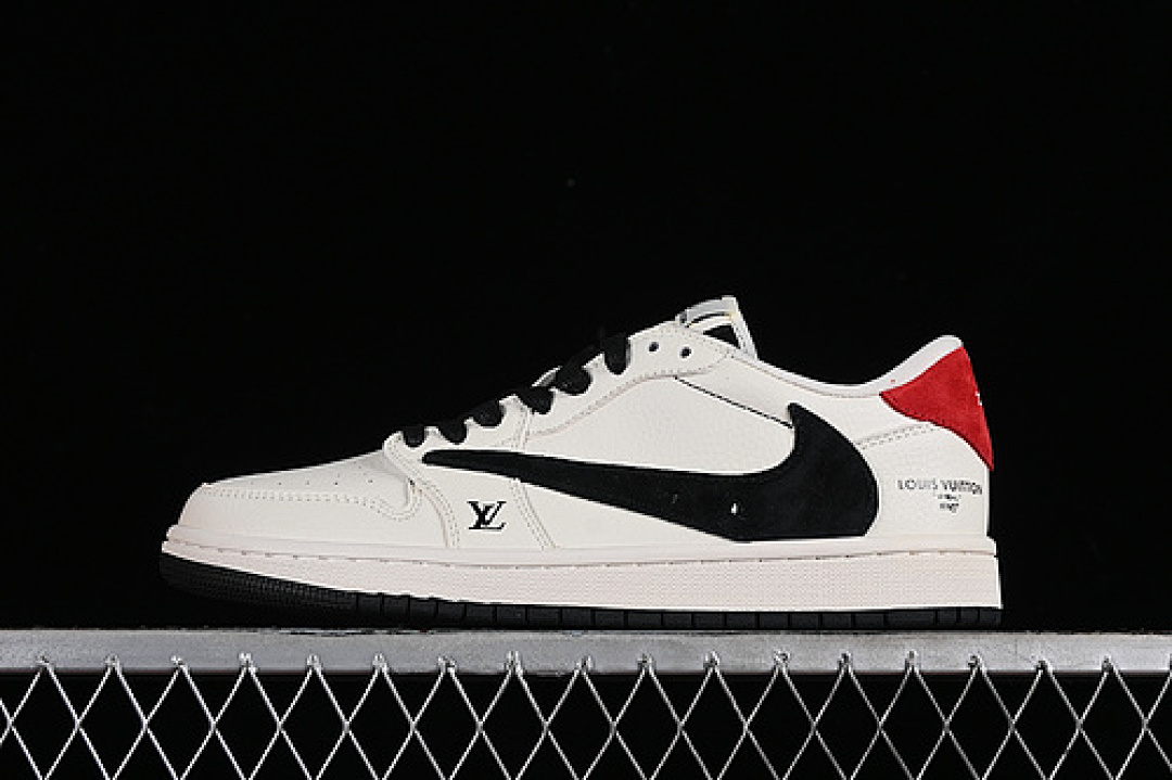 Jordan TRAVIS SCOTT FRAGMENT DESIGN AIR Jordan 1 LOW OG SP BLACK/WHITE/RED · LX1988-700, photo 1