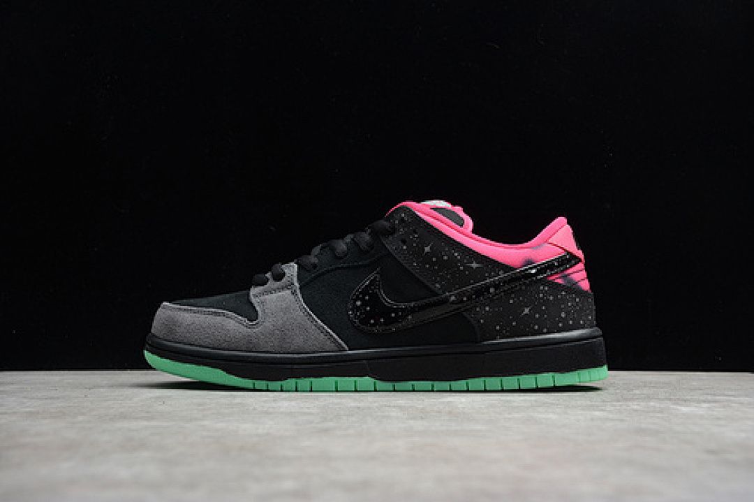 Unbranded [313171-063]-[SB DUNK HIGH PREMIUM NORTHERN LIGHTS ANTHRACITE/BLACK-HYPER (PINK]), photo 1