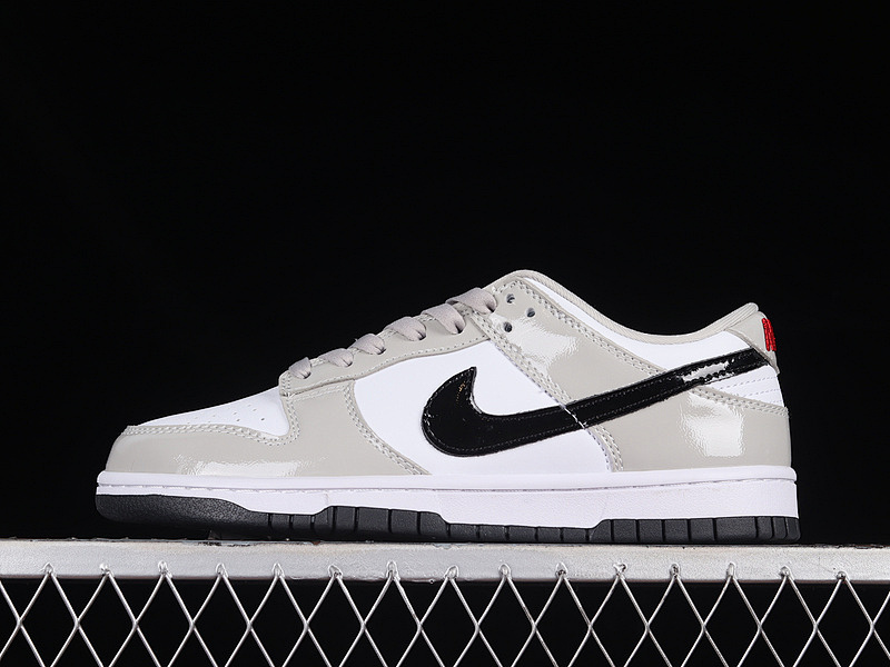 Nike DUNK LOW LIGHT IRON ORE/BLACK/WHITE/UNIVERSITY RED · DQ7576-001, photo 1