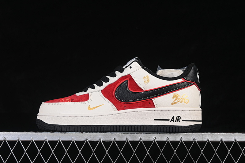 Nike Nike AIR FORCE 1 07 LOW CASUAL SNEAKERS WHITE/RED/BLACK · HT5088-616, photo 1