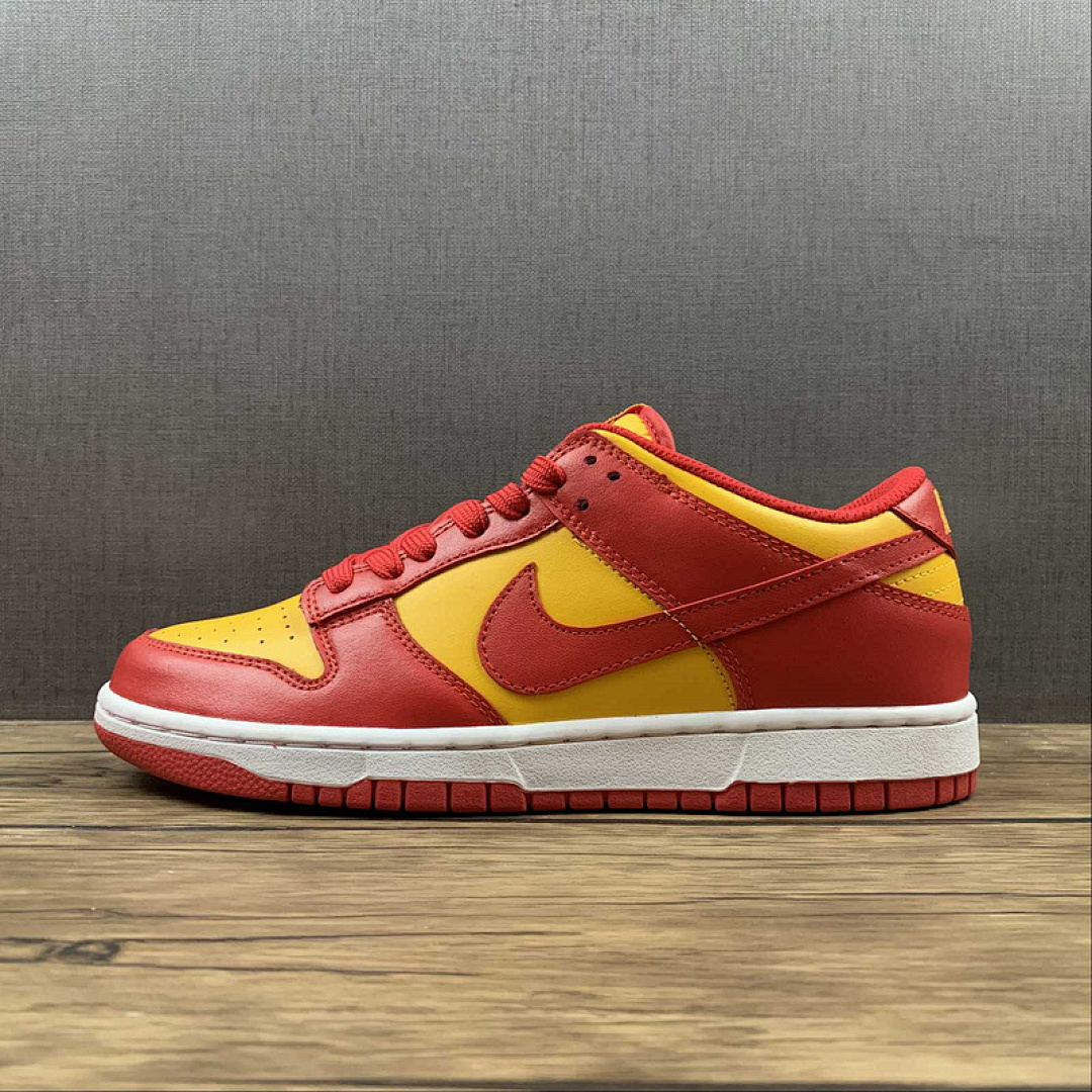 Nike SB DUNK LOW MIDAS GOLD/TOUGH RED/WHITE · DD1391-701, photo 1