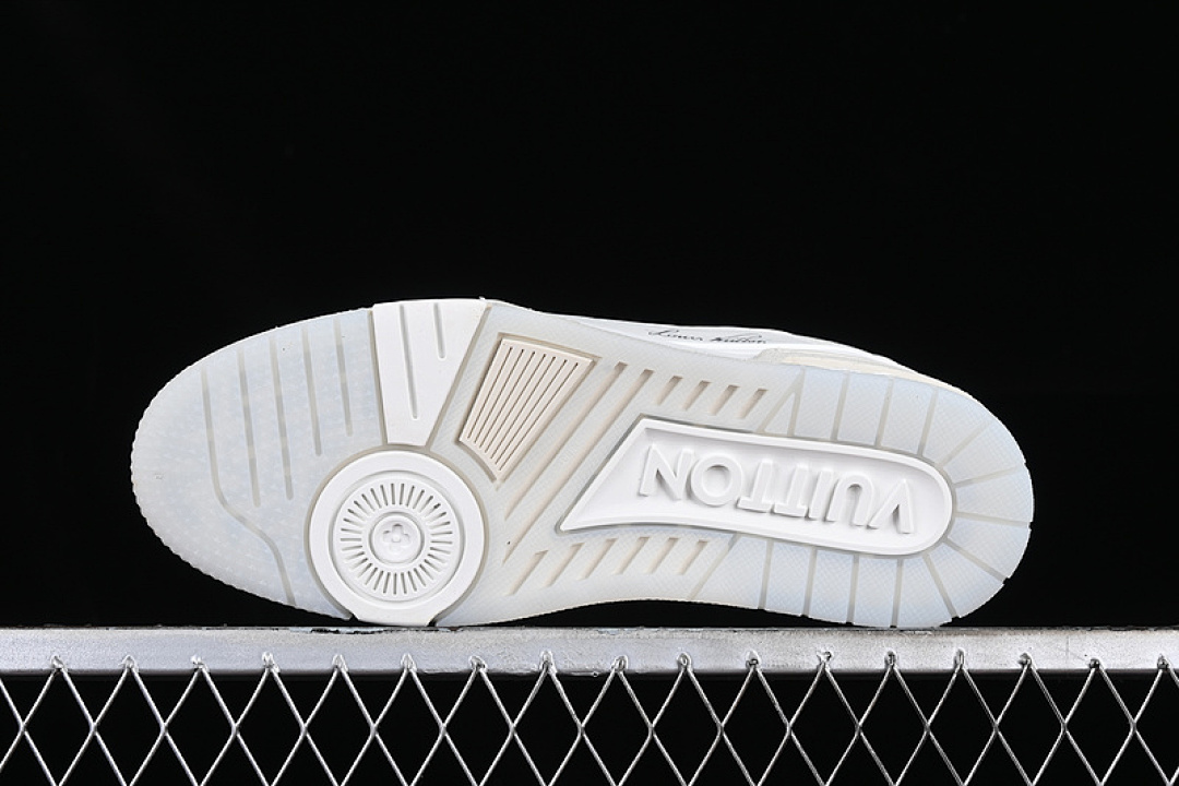 Louis Vuitton [TRAINER WHITE/GREY]-[WOMAN:35-39]-[MAN:40-45] - Image 16