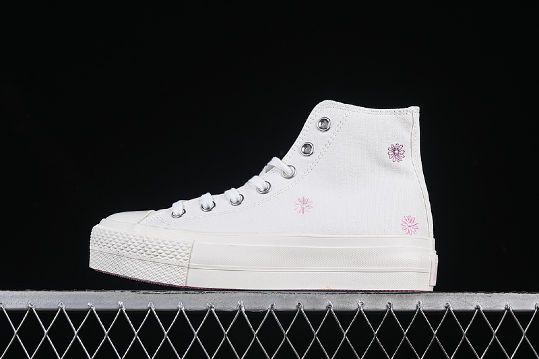 Converse [A15786C]-[CONVERSE CHUCK 70S WHITE/PINK]-[WOMAN:35-39]-[MAN:40-44], photo 1