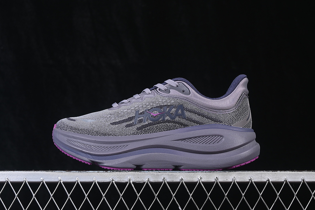 On Running On Running [1162012 BLX]-[ONE ONE BONDI 9 RUNNING SHOES DARK PURPLE/PURPLE]-[WOMAN:36-39]-[MAN:40-41], photo 1