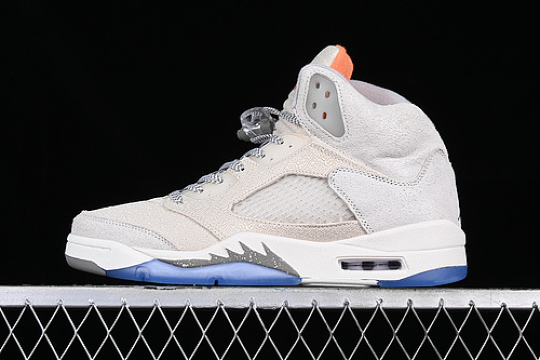 Jordan AIR Jordan 5 SE CRAFT LIGHT OREWOOD BROWN/GREY · FD9222-180, photo 1
