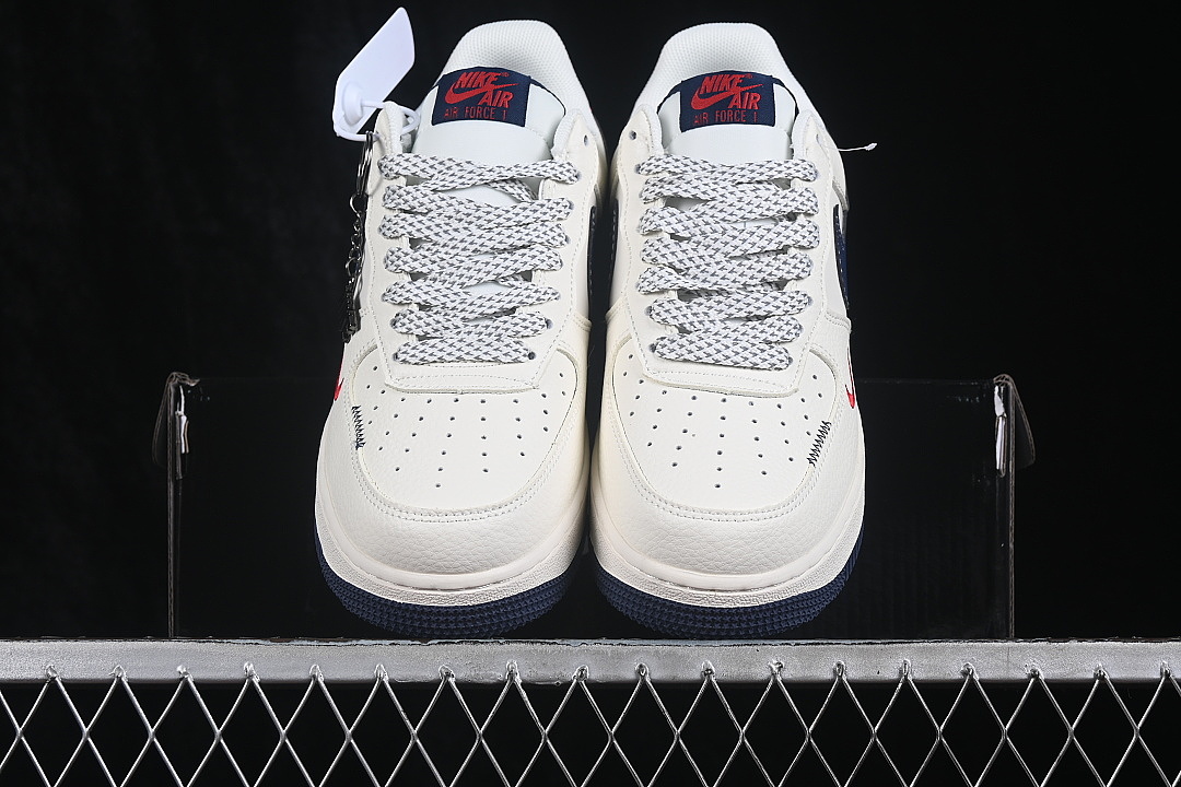 Nike [DN9688-124]-[AIR FORCE 1 07 LOW CASUAL SNEAKERS WHITE/NAVY BLUE/RED]-[WOMAN:36-39]-[MAN:40-45] - Image 13
