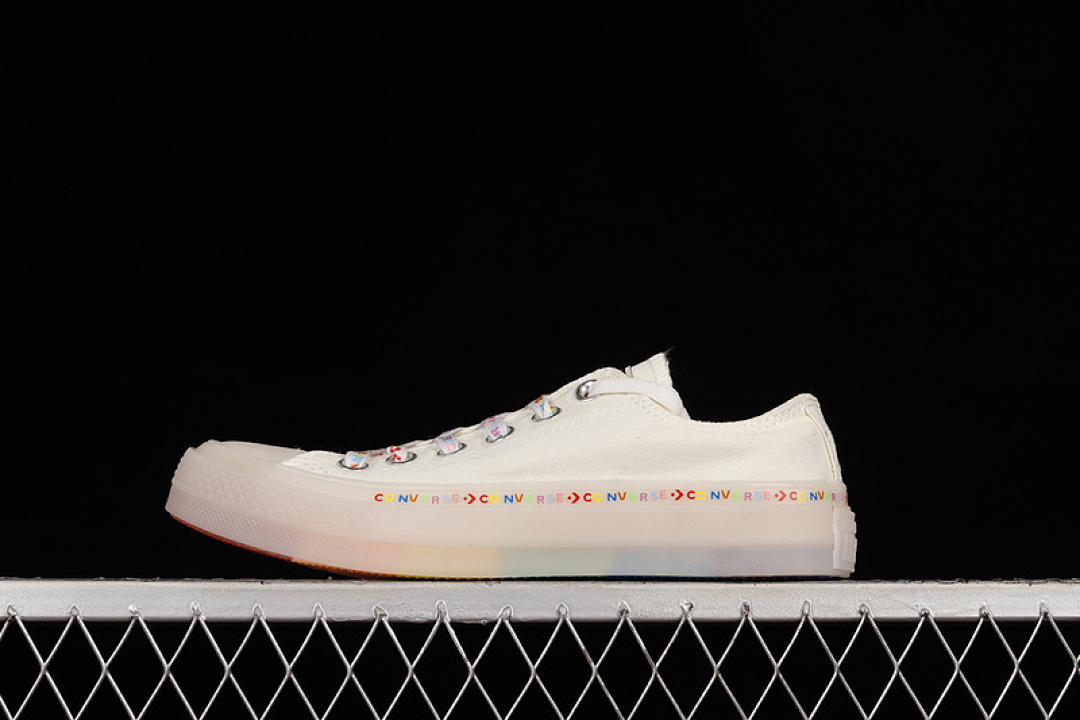 Converse Converse CHUCK TAYLOR ALL STAR GLOW 70S BEIGE/BEIGE/MULTI-COLOR · 165613C, photo 1