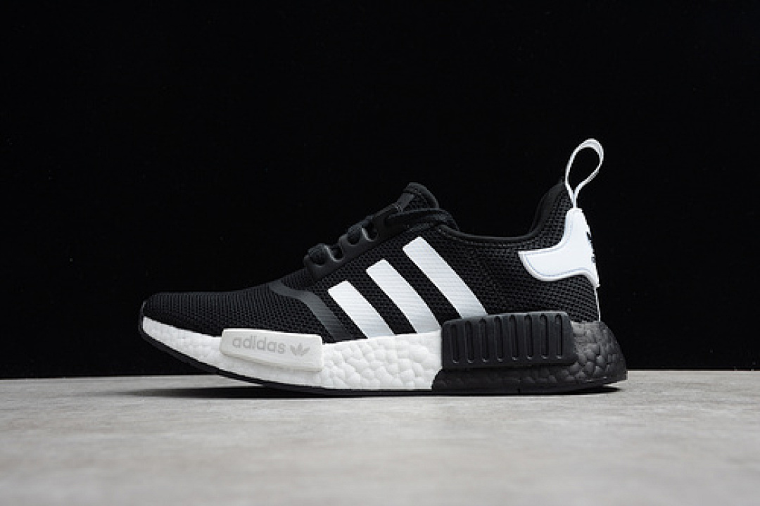 NMD-R1 SHOES CORE BLACK/CLOUD WHITE · B8031, photo 1