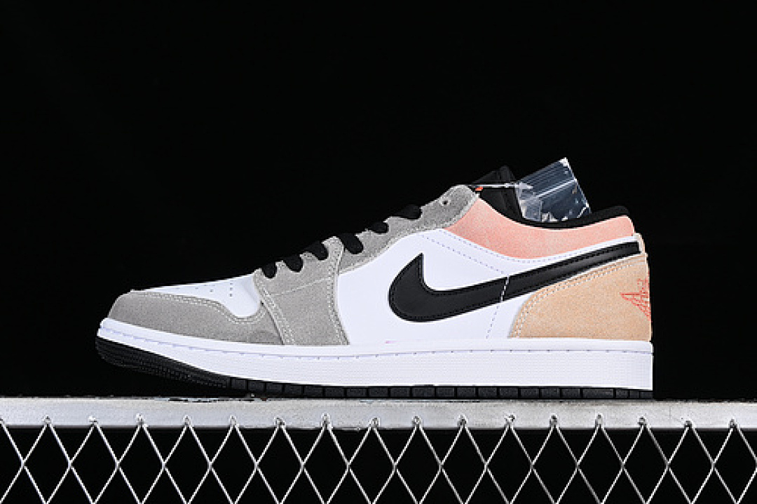 Jordan [DX4334-008]-[AIR JORDAN 1 LOW WHITE/BLACK/GREY/PINK]-[MAN:40-46], photo 1