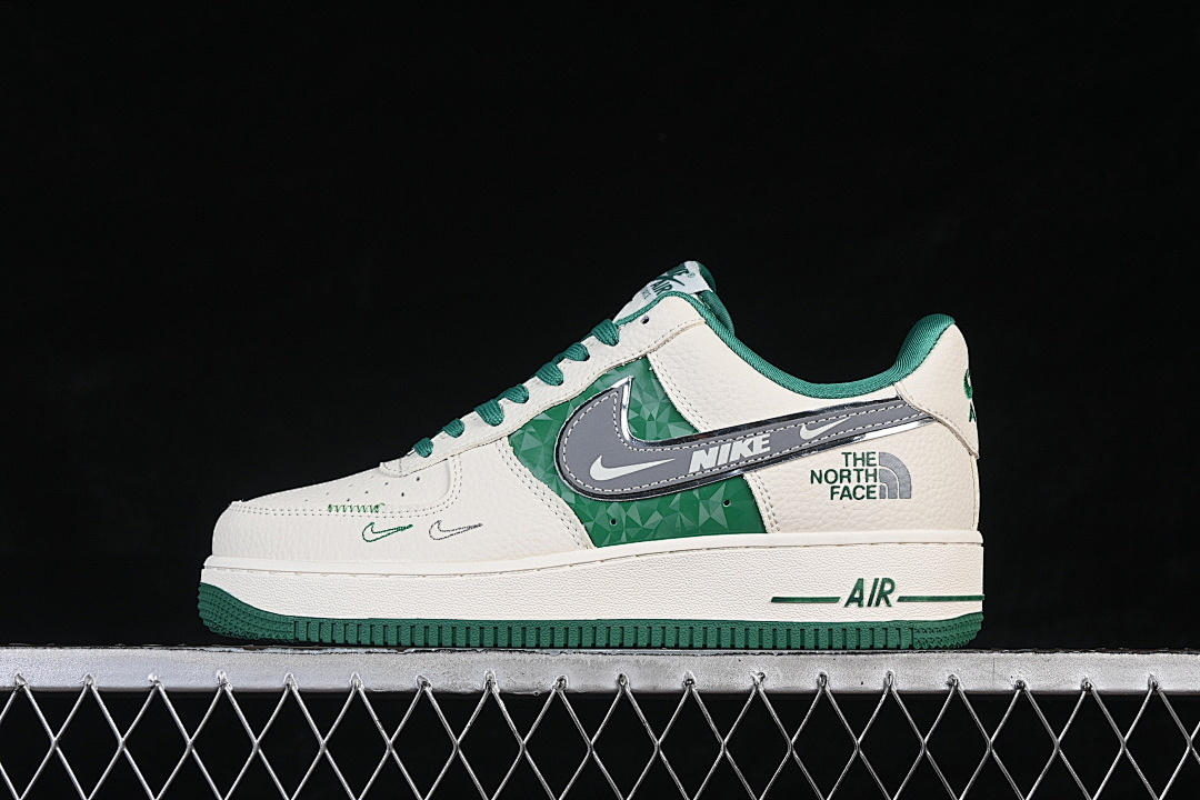 Nike [DF0188-113]-[AIR FORCE 1 07 LOW WHITE/GREEN]-[WOMAN:36-39]-[MAN:40-45] - Image 2