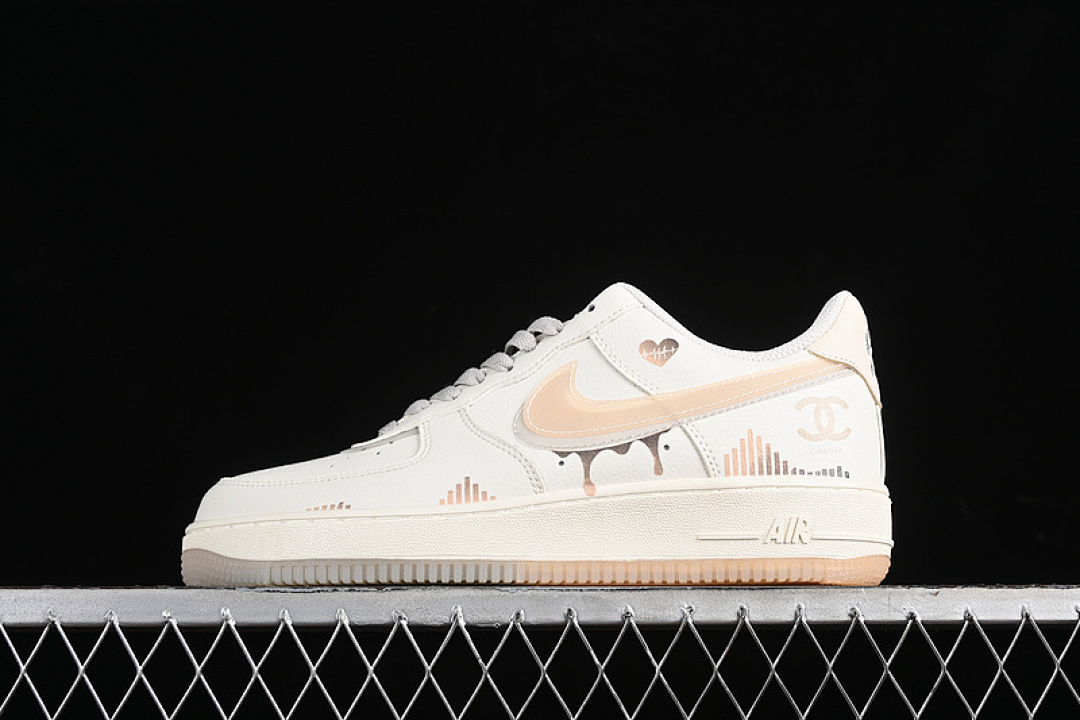 Nike [CW1574-708]-[AIR FORCE 1 07 LOW HEART RATE BEATING WHITE/GREY/YELLOW]-[UNISEX:36-45], photo 1