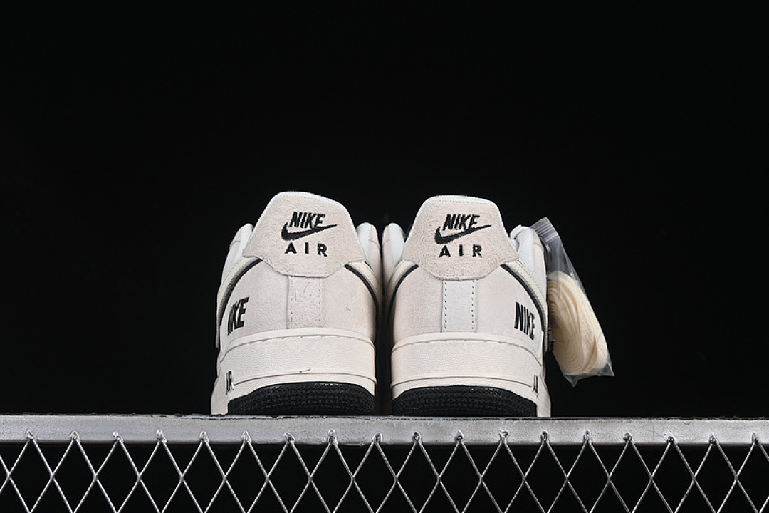 Nike [BB7518-028]-[AIR FORCE 1 07 LOW WHITE/GREY/BLACK]-[WOMAN:36-39]-[MAN:40-45] - Image 14