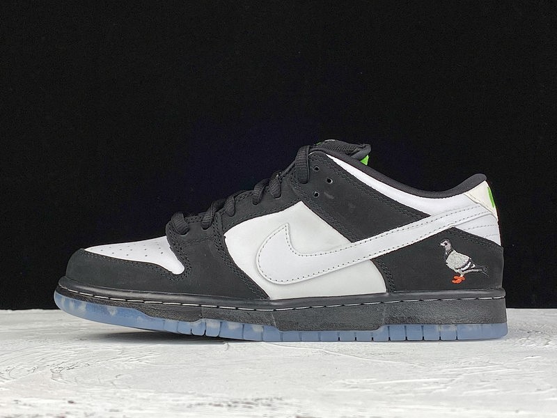 Nike SB DUNK LOW PRO OG QS PANDA PIGEON BLACK/WHITE-GREEN GUSTO · BV1310-013, photo 1