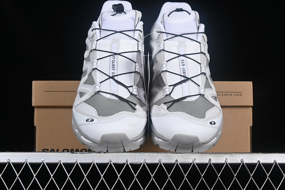 On Running [474296-29]-[XT QUEST GTX OUTDOOR OFF ROADING LIGHT GRAY/WHITE]-[WOMAN:36-39]-[MAN:40-46.5] - Image 12