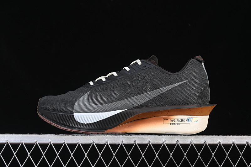 ZOOM X VAPORFLY NEXT 4% ULTRA LIGHT SHOES BROWN/BLACK · IH4453-220, photo 1