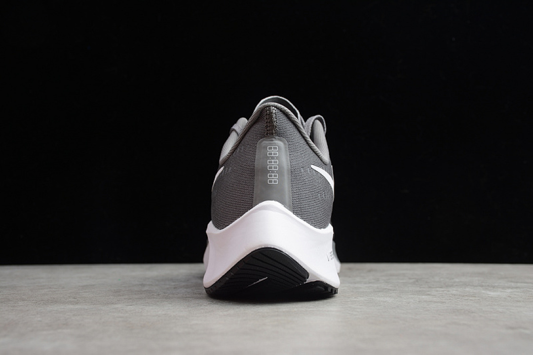 Nike [CJ0506-002]-[AIR ZOOM PEGASUS 37 TB GUNSMOKE/WHITE-BLACK]-[MAN:39-45] - Image 11