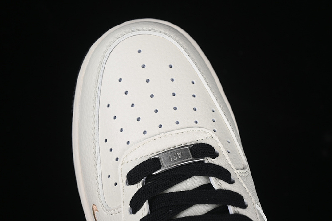 Nike [XZ6188-720]-[AIR FORCE 1 07 LOW BLACK/GOLD]-[WOMAN:36-39]-[MAN:40-45] - Image 10