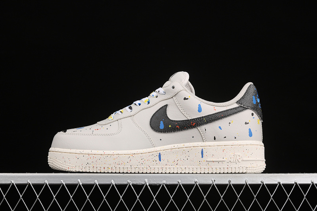Nike [CZ0339-001]-[AIR FORCE 1 LOW 07 LV8 PAINT SPLATTER LIGHT BONE/BLACK/SAIL]-[UNSIEX:36-45], photo 1