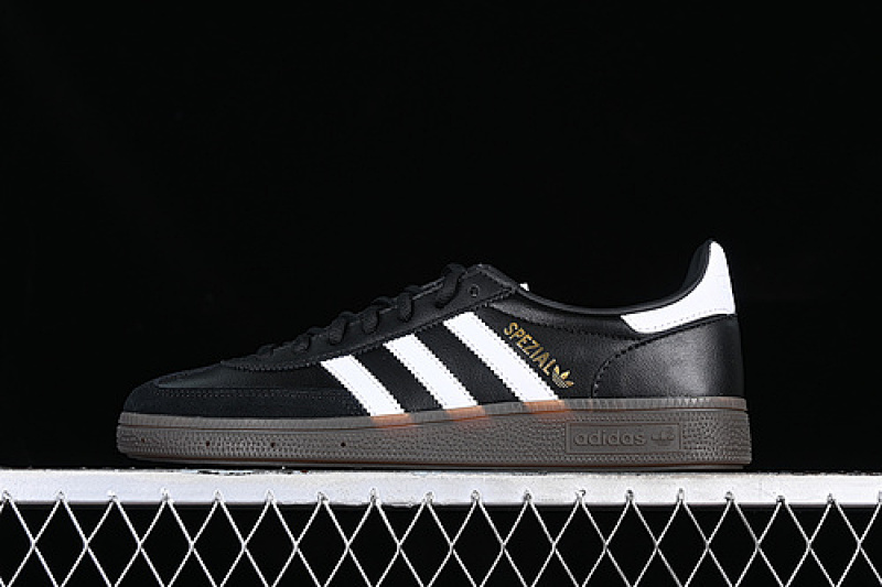 HANDBALL SPEZIAL WHITE/BLACK/BROWN · IE3402, photo 1