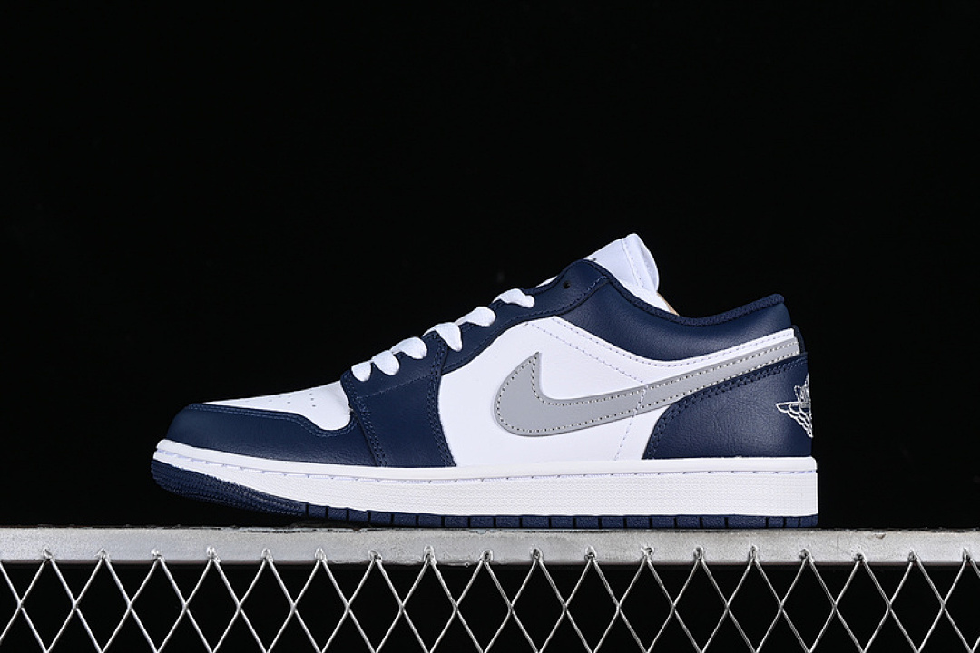 Jordan [553558-141]-[AIR JORDAN 1 LOW WHITE/WOLF GREY/MIDNIGHT NAVY]-[MAN:40-46], photo 1
