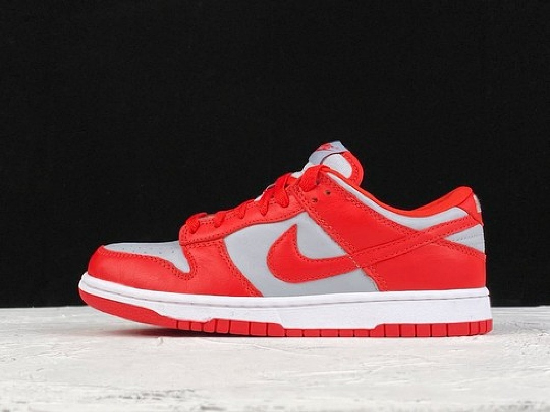 Unbranded [DD1391-002]-[SB DUNK LOW SP UNIVERSITY RED/GREY/WHITE]-[WOMAN:36-39]-[MAN:40-46], photo 1