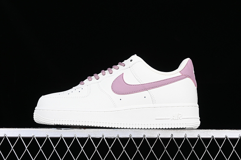 Nike Nike AIR FORCE 1 07 LOW WHITE/PURPLE · CQ5059-228, photo 1