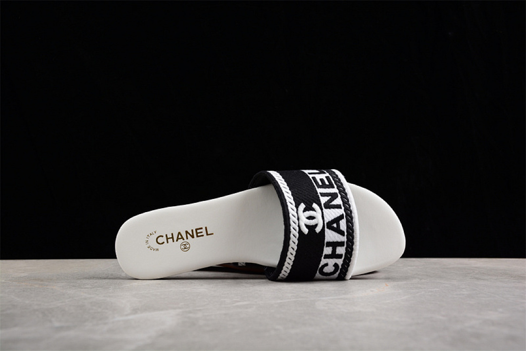 Chanel [EMBROIDERED SLIPPERS WHITE/BLACK]-[WOMAN:34-40] - Image 8