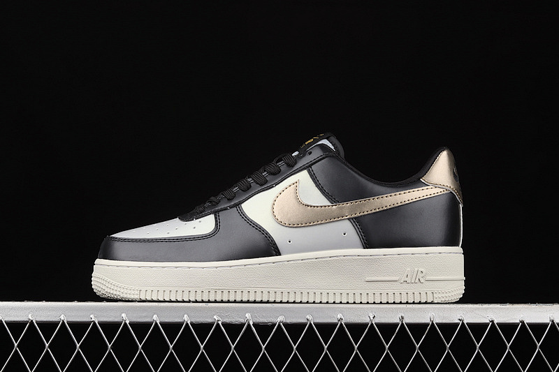 Nike Nike AIR FORCE 1 LOW LV8 WHITE/COOL GREY/METALLIC GOLD · 849345-003, photo 1