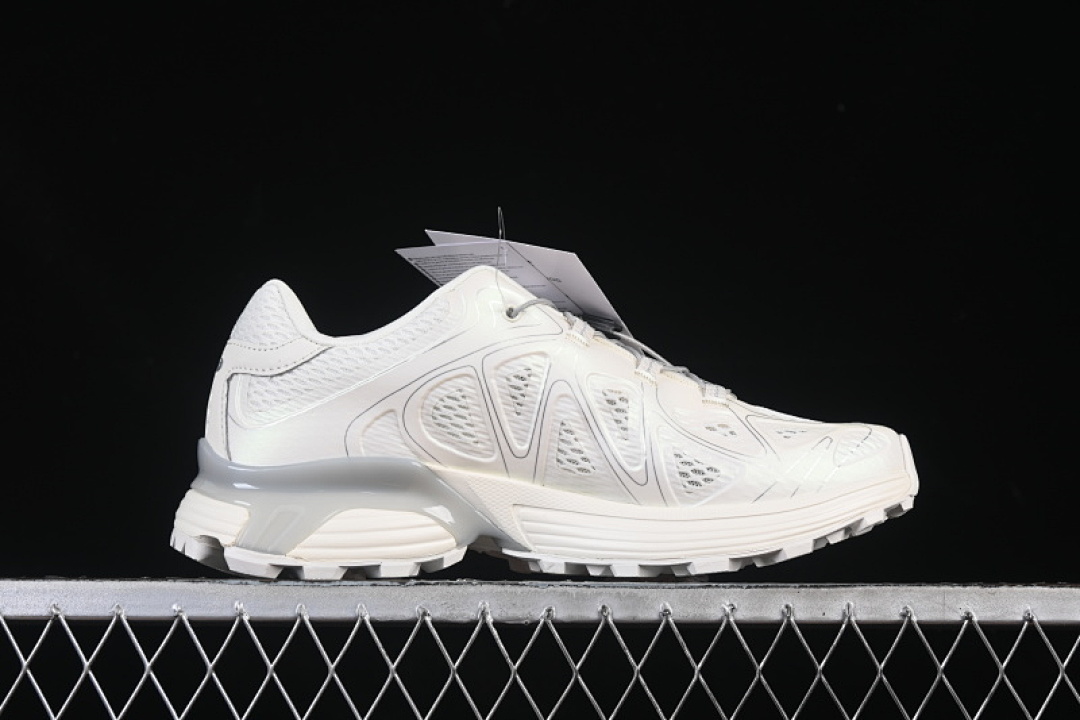 On Running [477962-23]-[XT WHISPER VOID EXPLORER SERIES LIGHT GRAY/WHITE]-[WOMAN:36-39]-[MAN:40-44] - Image 15