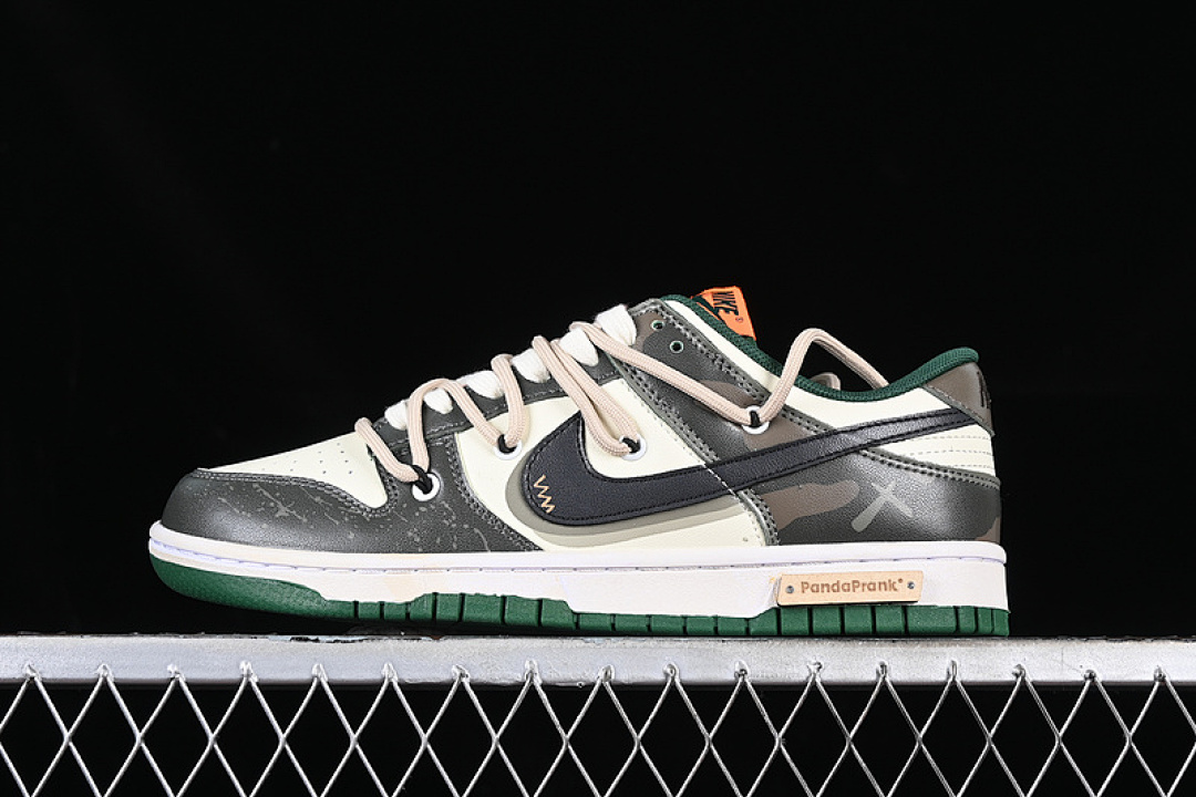 Nike DUNK LOW SB WHITE/BLACK/GREEN · DD1391-300, photo 1