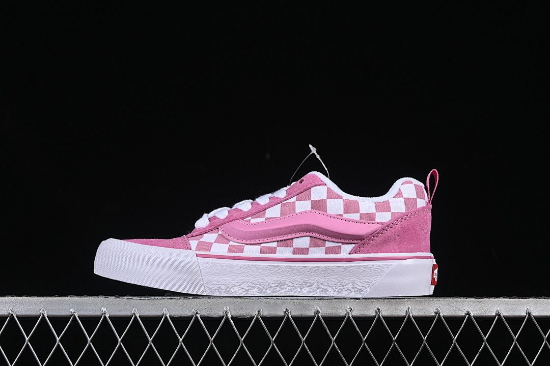 Unbranded [VN000CRPBAK]-[LOW TOP CASUAL BREAD SHOES WHITE/DARK PINK]-[WOMAN:35-39]-[MAN:40-44], photo 1