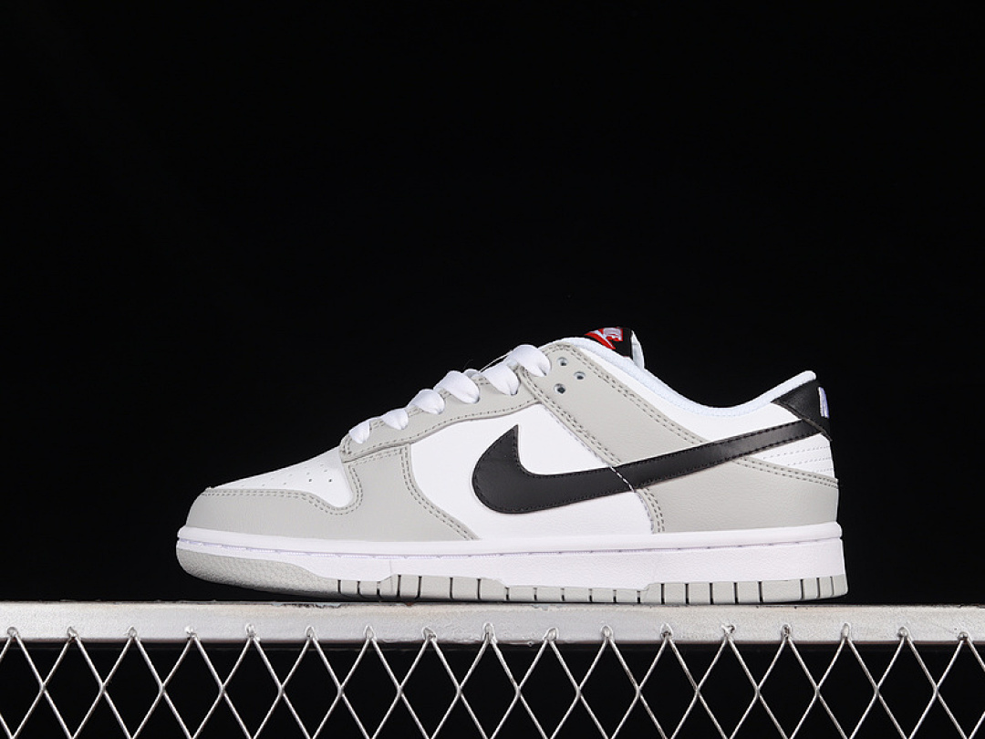 Fear of God [DR9654-001]-[DUNK LOW SB SE LOTTERY PACK GREY FOG/BLUE CHILL / FOAM/BLACK]-[UNISEX:35.5-46], photo 1