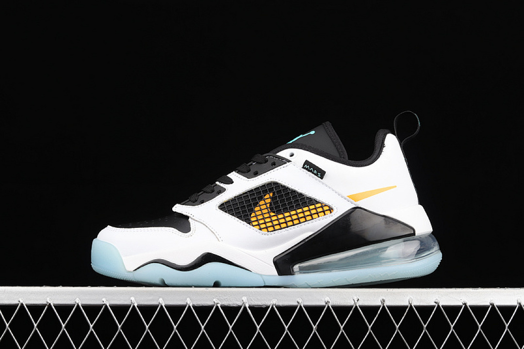 Jordan [CK1196-108]-[JORDAN MARS 270 LOW WHITE/BLACK/ORANGE AQUA]-[MAN:40-46], photo 1