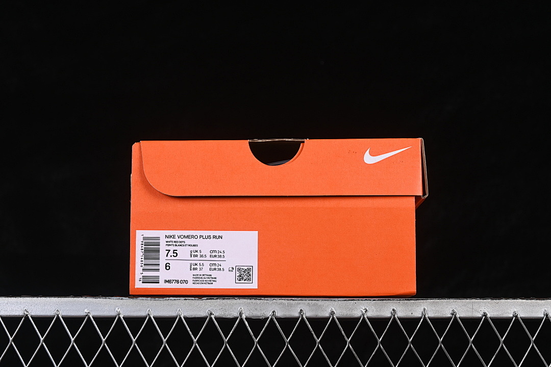 Nike [IM6776-070]-[ZOOM VOMERO PLUS AIR CUSHION SHOES RED/PINK/WHITE]-[WOMAN:35.5-39]-[MAN:40-46] - Image 11