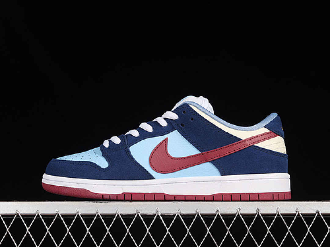 Nike SB DUNK LOW FTC FINALLY 20 YEAR MIDNIGHT NAVY/TEAM RED-WORK BLUE · 313170-463, photo 1