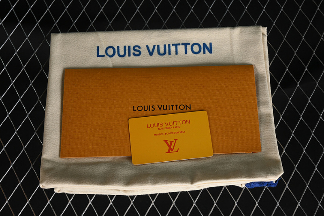 Louis Vuitton [1203]-[LOUIS VUITTON OASIS BLACK]-[MAN:38-46] - Image 3