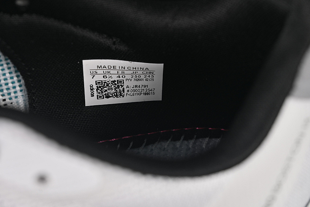 On Running [JS4791]-[ADIZERO BOSTON 13 WHITE/BLACK/GREY/BLUE]-[WOMAN:36-39]-[MAN:40-45] - Image 6