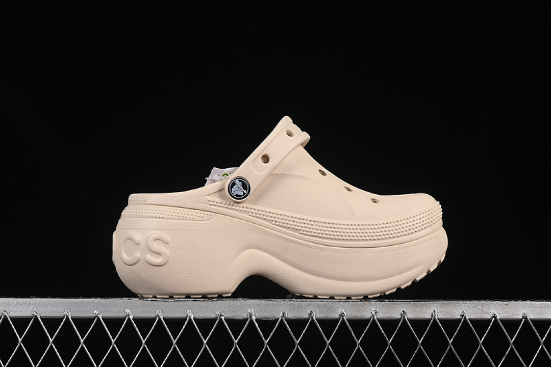Crocs [CROCS BELLA CLOG EVA BEIGE]-[WOMAN:34-40] - Image 10