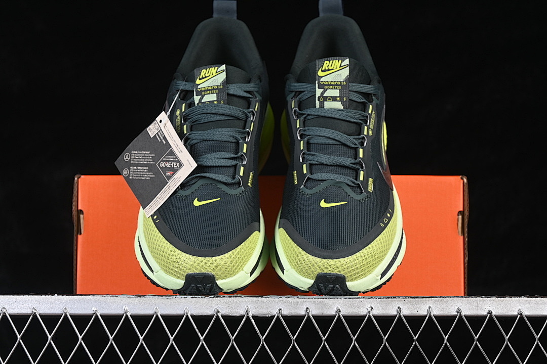 Nike [HQ7002-300]-[ VOMERO 18 GORE-TEX SEAWEED/LIGHT LIQUID LIME/CYBER]-[WOMAN:36-39]-[MAN:40-45] - Image 13