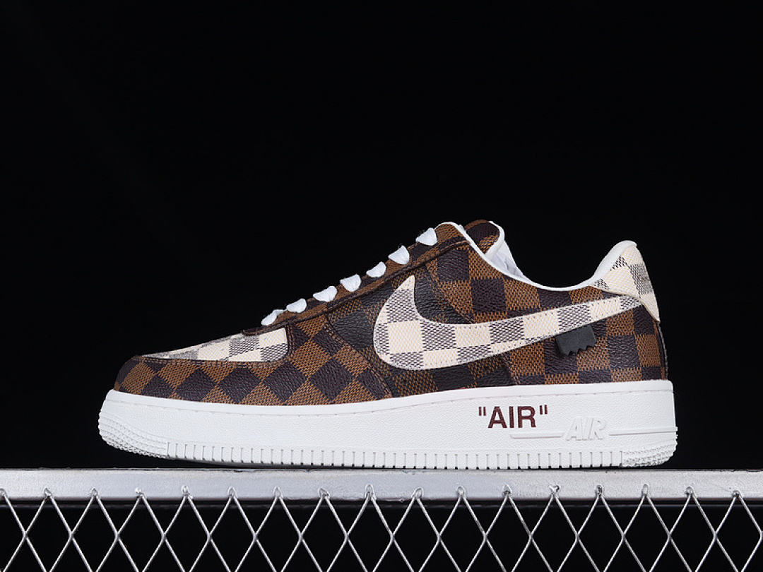Nike Nike [AIR FORCE 1 LOW 07 X L*V DARK BROWN/WHITE/GREY]-[MAN:38-46], photo 1