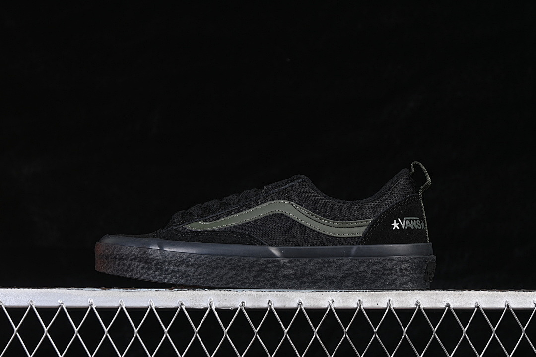 Unbranded [VN000D5RNLX]-[LOW TOP CASUAL SKATE SHOES BLACK/ARMY GREEN]-[WOMAN:35-39]-[MAN:40-44], photo 1