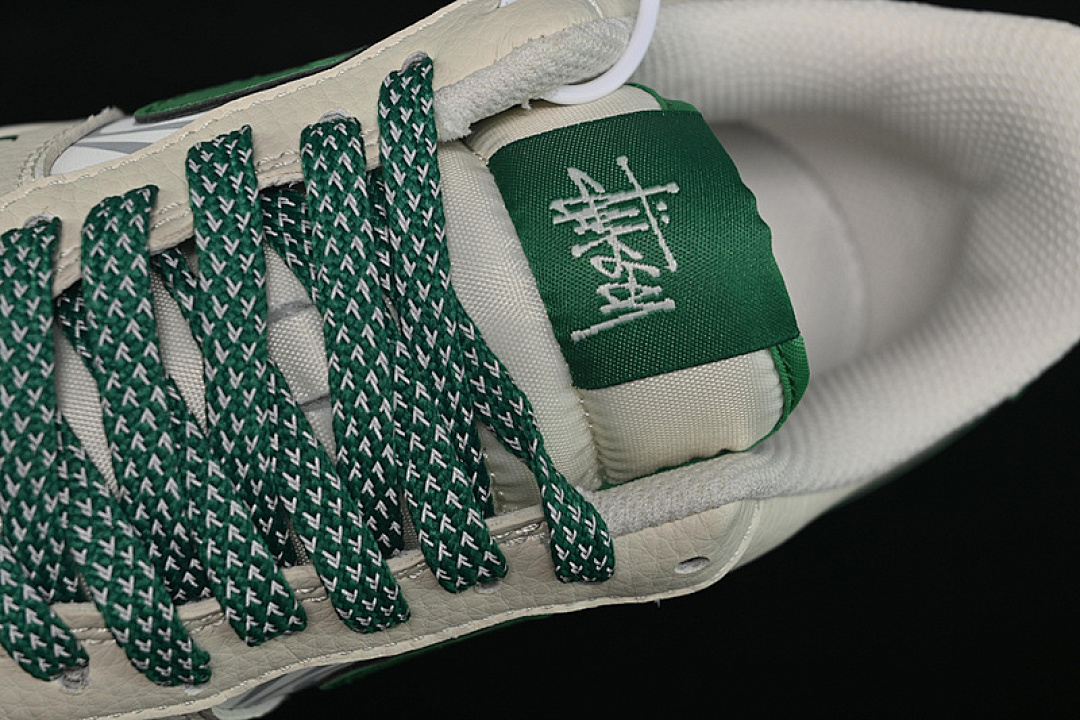 Nike [HJ3318-001]-[AIR FORCE 1 07 LOW WHITE/GREEN]-[WOMAN:36-39]-[MAN:40-45] - Image 9