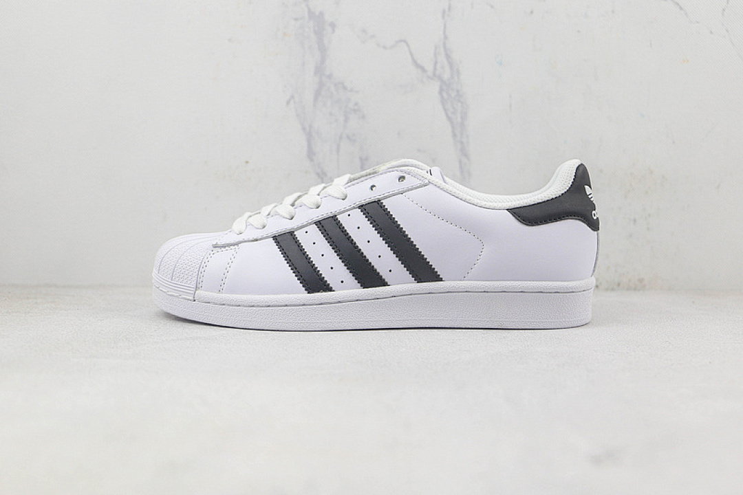 Adidas Adidas [SUPERSTAR SHOES MULTI-COLOR/CLOUD WHITE]-[WOMAN:35-39]-[MAN:40-44], photo 1