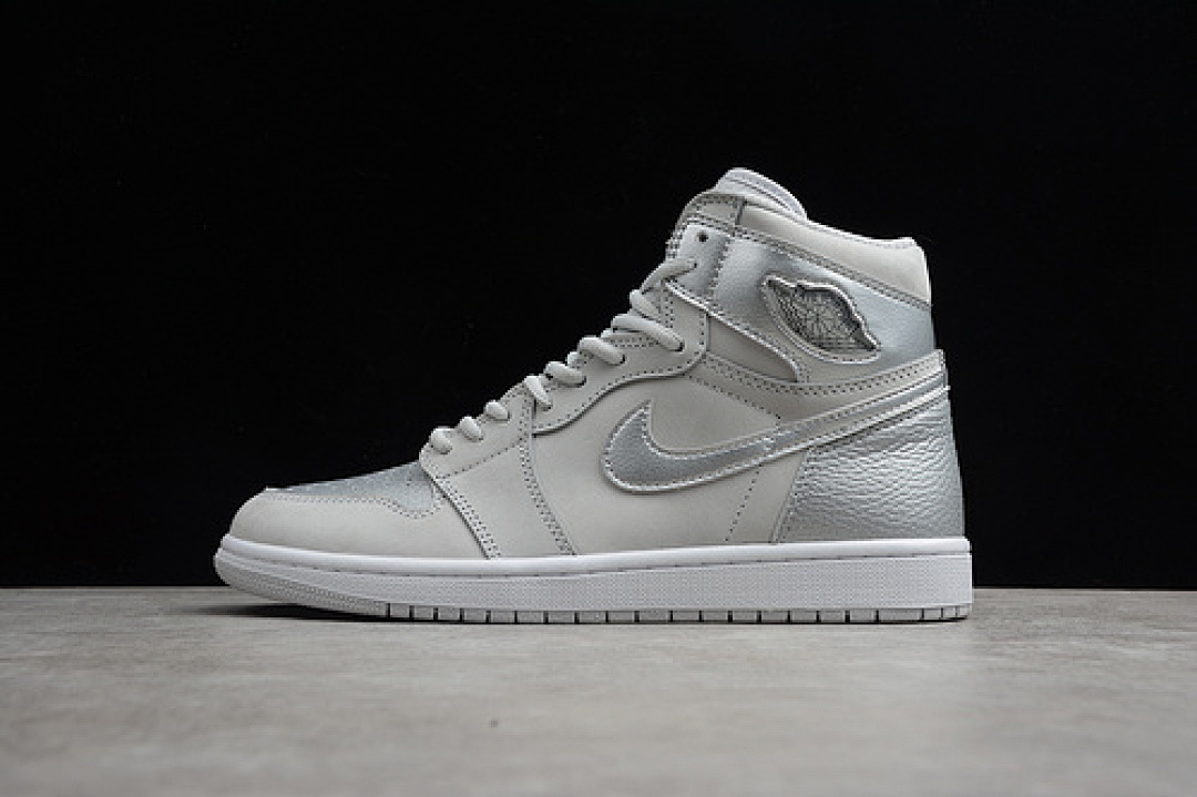 Jordan [DC1788-029]-[AIR JORDAN 1 HIGH OG JAPAN NEUTRAL GREY/WHITE-METALLIC (SILVER]), photo 1