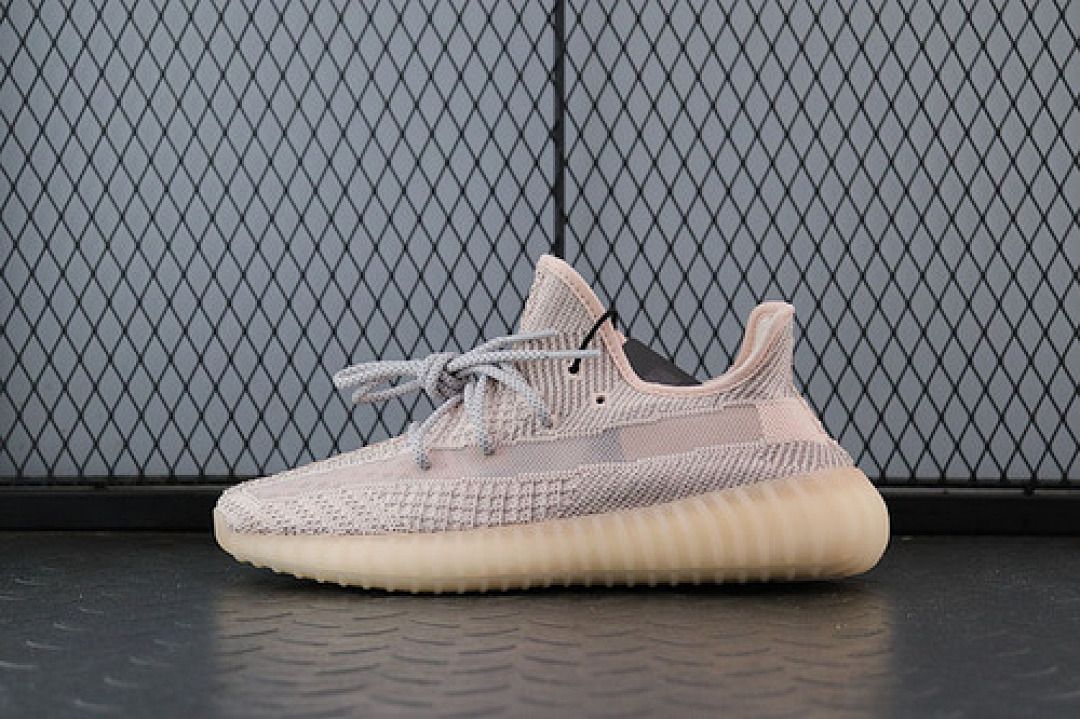 Adidas [FV5666]-[OWF YEEZY BOOST 350 V2 SYNTH/SYNTH REFLECTIVE]-[MAN:39-45], photo 1