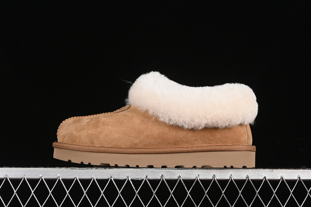 UGG [1134810]-[UGG CLASSIC SHORT II MAROOM/WHITE]-[WOMAN:35-40], photo 1