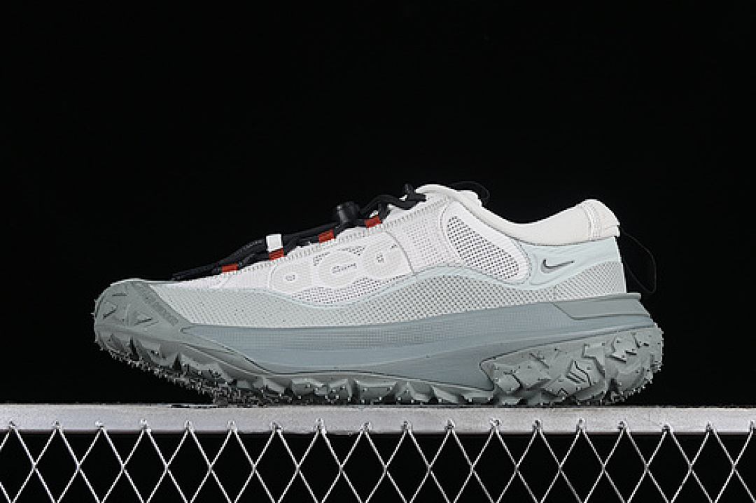 Unbranded [HF6245-003]-[ACG MOUNTAIN FLY 2 LOW GTX SE PHANTOM/LIGHT SILVER/MICA GREEN/DARK SMOKE (GREY]), photo 1