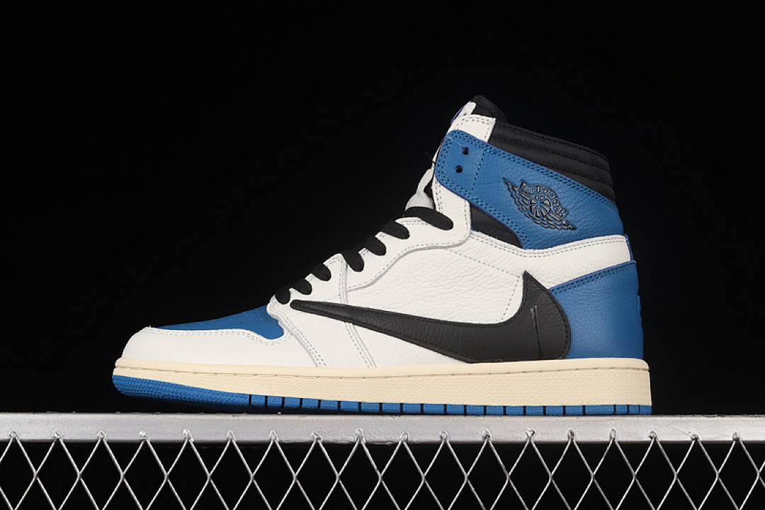 Jordan [DH3227-105]-[FRAGMENT DESIGN X TRAVIS SCOTT AIR JORDAN 1 RETRO HIGH SAIL/BLACK/MILITARY (BLUE]), photo 1