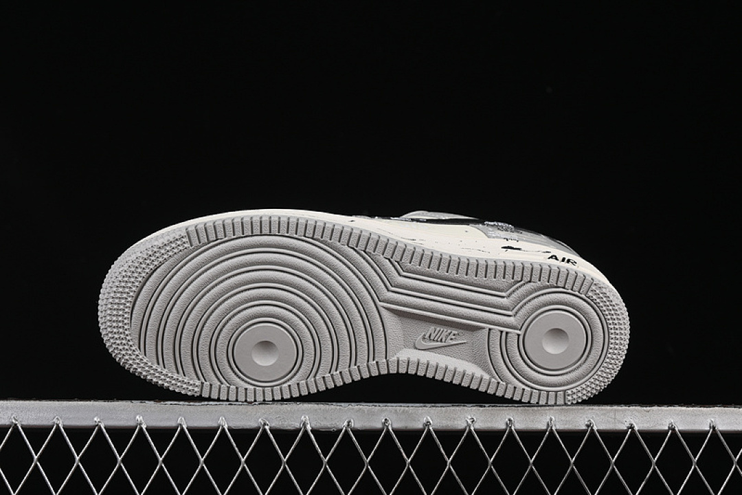 Nike [DO7471-991]-[AIR FORCE 1 07 LOW QUIT SMOKING WHITE/GREY/BLACK]-[WOMAN:36-39]-[MAN:40-45] - Image 15