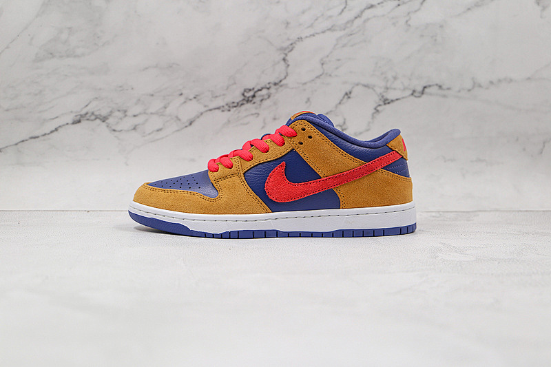 Purple Nike SB DUNK LOW PELLE HAT WHEAT/LIGHT FUSION RED/DARK PURPLE · BQ6817-700, photo 1